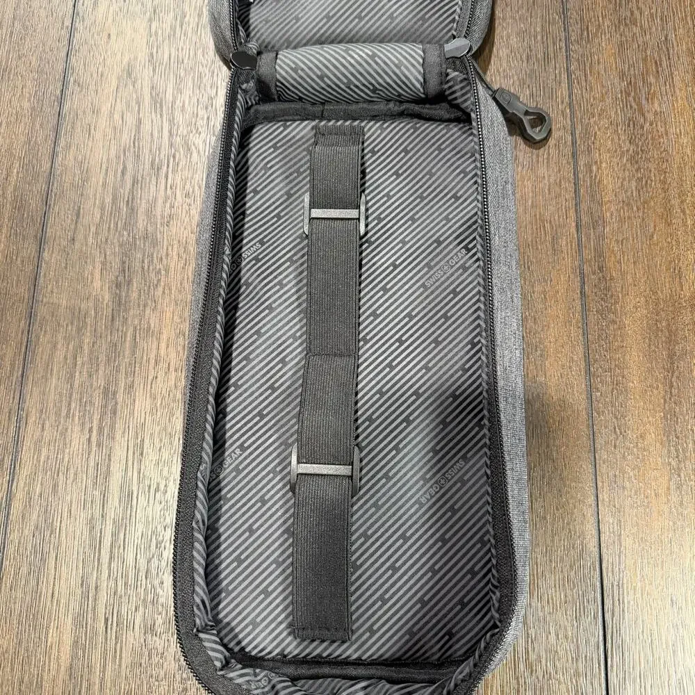 SWISS + GEAR Toiletries Convertible Hanging Hook Bag Heather Gray 11''x 6''x 3''
